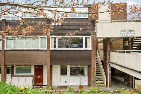 2 bedroom flat for sale, Kitley Gardens, Crystal Palace, London, SE19