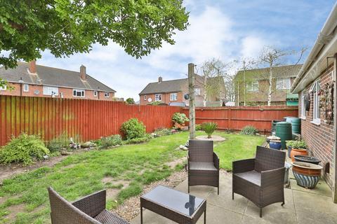 2 bedroom detached house for sale, Hadow Road, ENSBURY PARK, Bournemouth, Dorset, BH10