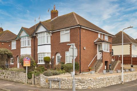 2 bedroom flat for sale, Goodwin Road, Ramsgate, CT11
