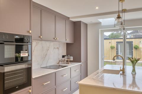 4 bedroom semi-detached house for sale, Wellsway, Somerset BA2