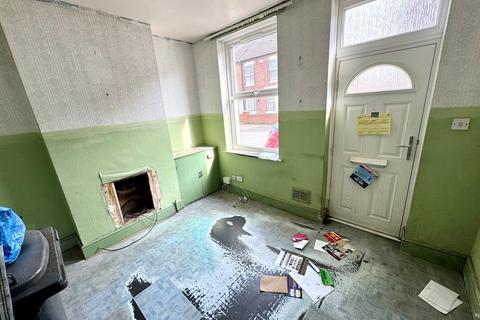 2 bedroom terraced house for sale, Blackpool Street, Burton-On-Trent