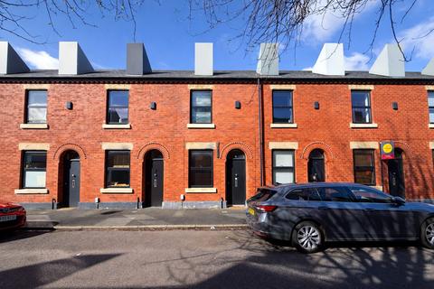 2 bedroom terraced house for sale, Salford M6