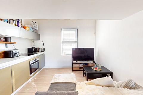 2 bedroom terraced house for sale, Salford M6