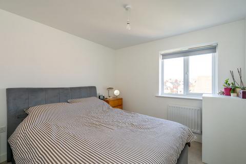 2 bedroom semi-detached house for sale, Small Copse, Chichester, PO19 3FR
