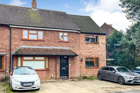 1 bedroom house of multiple occupation to rent, Yew Tree Drive, Guildford, Surrey, GU1