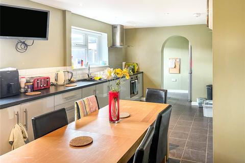 1 bedroom house of multiple occupation to rent, Yew Tree Drive, Guildford, Surrey, GU1