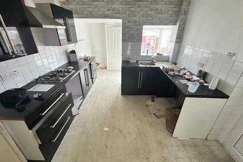 4 bedroom terraced house for sale, Tickhill Square, Doncaster