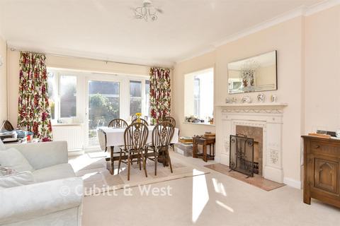 4 bedroom detached house for sale, Wallace Avenue, Worthing BN11