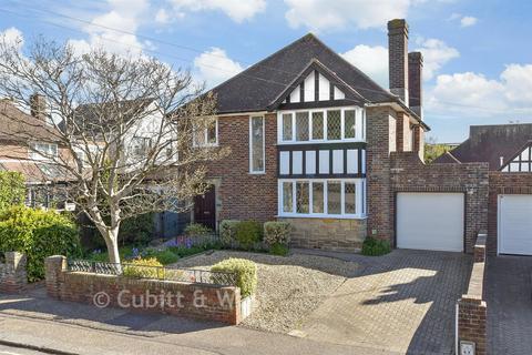 4 bedroom detached house for sale, Wallace Avenue, Worthing BN11