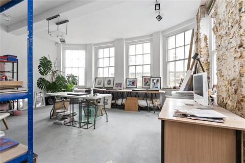 undefined, Lower Clapton Road, London, E5