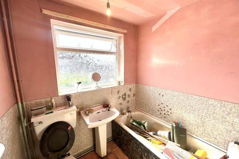 2 bedroom semi-detached house for sale, Meadow View, Worsbrough, Barnsley, S70 5BW