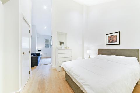 Studio to rent, Sail Loft Court, Royal Quay, 10 Clyde Square, Poplar, London, E14