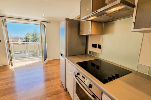 2 bedroom duplex to rent, Branagh Court, Reading RG30