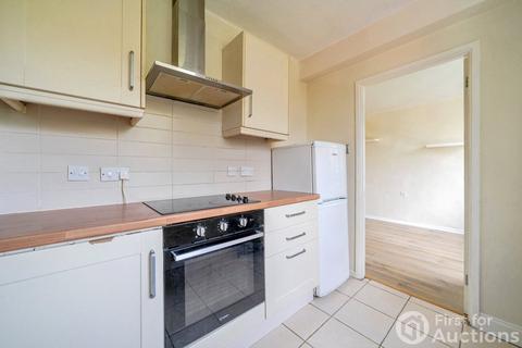 Studio for sale, Jocks Lane, Bracknell, Berkshire