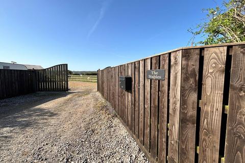 Land for sale, Stables and Paddocks at Nempnett Thrubwell