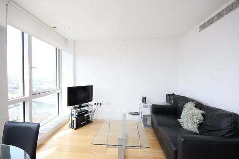 Studio to rent, Fairmont Avenue, London, E14