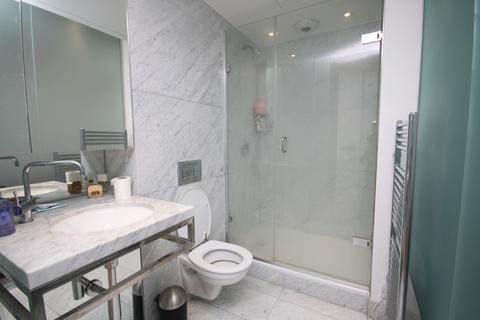 Studio to rent, Fairmont Avenue, London, E14