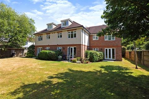 2 bedroom flat for sale, St. Johns Road, Tunbridge Wells, Kent, TN4