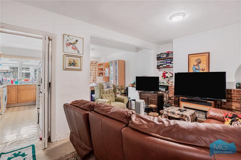 3 bedroom semi-detached house for sale, West Walk, East Barnet, Barnet, EN4