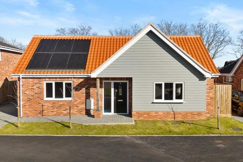 3 bedroom detached bungalow for sale, Field Mews, Great Bromley , Colchester, CO7