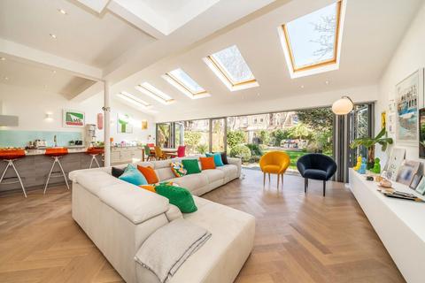 5 bedroom detached house for sale, Riggindale Road, London SW16