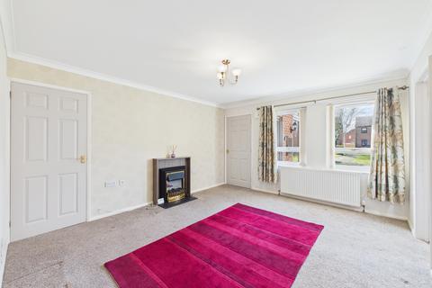 2 bedroom flat for sale, St. Peters Close, Carlisle, CA3
