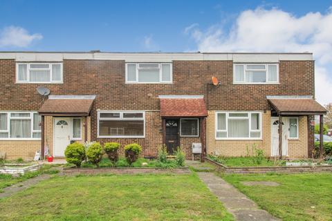 2 bedroom terraced house for sale, Austen Road,  Farnborough , GU14