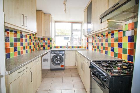 2 bedroom terraced house for sale, Austen Road,  Farnborough , GU14