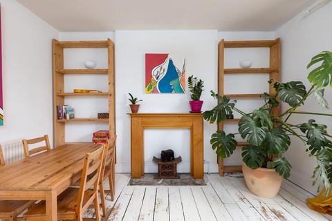 1 bedroom flat for sale, Cheltenham Road, Montpelier