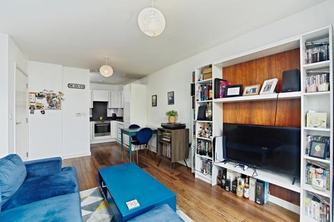 2 bedroom flat for sale, Whitestone Way, CROYDON, Surrey, CR0