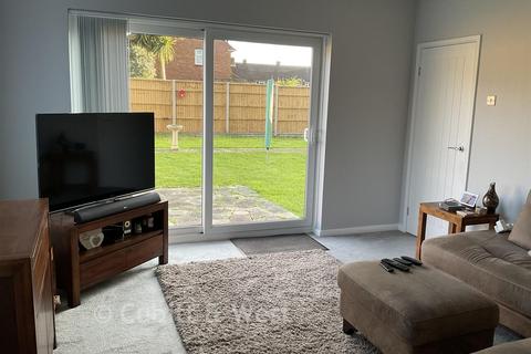 2 bedroom end of terrace house for sale, St. Albans Road, Havant PO9