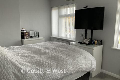 2 bedroom end of terrace house for sale, St. Albans Road, Havant PO9