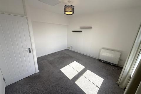 1 bedroom apartment to rent, Flat 3 Highgate House, 13 Parkfield Road, Stourbridge