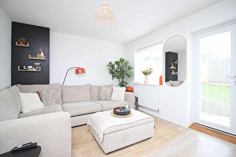 3 bedroom semi-detached house for sale, Holmfirth Close, Hetton-Le-Hole, Houghton Le Spring