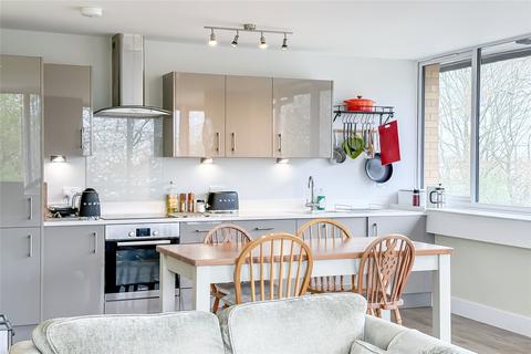 1 bedroom apartment for sale, Sandridge Park, Porters Wood, St. Albans, Hertfordshire, AL3