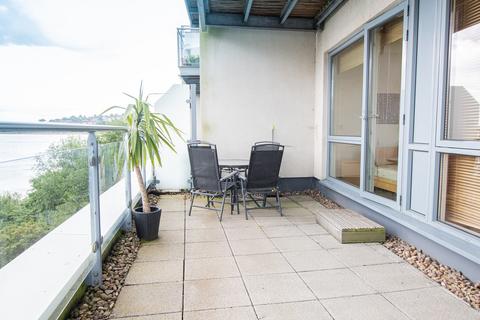 undefined, Watermark, Ferry Road, Cardiff