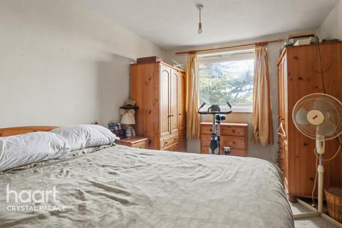 2 bedroom apartment for sale, Beulah Hill, LONDON