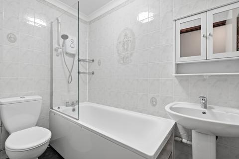 1 bedroom apartment to rent, Haslers Lane, Essex CM6