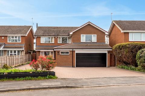 4 bedroom detached house for sale, Woodford Way, Wombourne, WV5