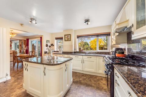 4 bedroom detached house for sale, Woodford Way, Wombourne, WV5
