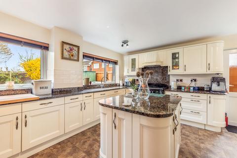 4 bedroom detached house for sale, Woodford Way, Wombourne, WV5