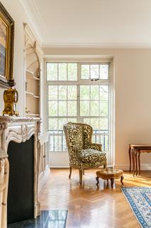 4 bedroom flat for sale, 42 Cheyne Walk, London, SW3