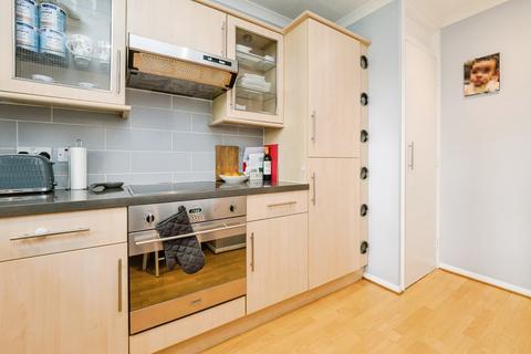1 bedroom flat for sale, Orchid Close, Abridge, Romford, Essex, RM4