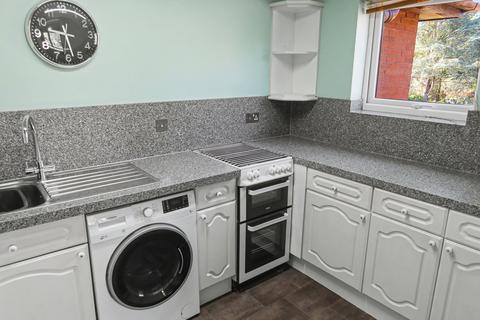 2 bedroom flat for sale, Flat 22, Fircroft, Banbury OX16 9XT
