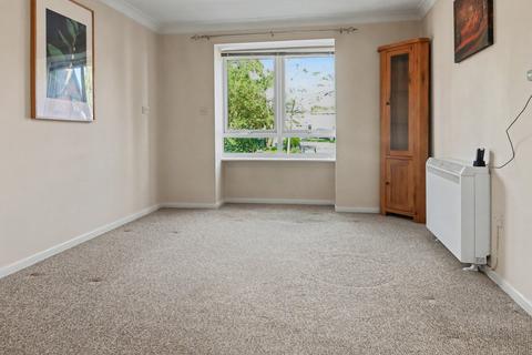 2 bedroom flat for sale, Flat 22, Fircroft, Banbury OX16 9XT