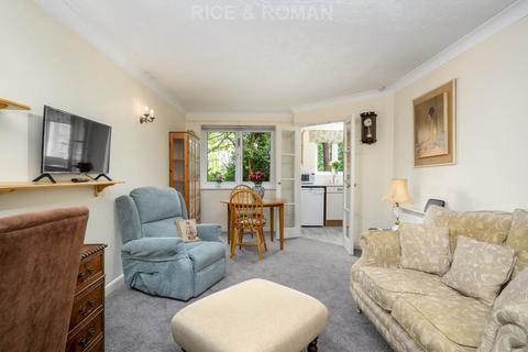 undefined, Mount Hill, Epsom KT18
