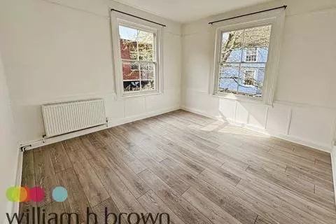 4 bedroom maisonette to rent - View 3