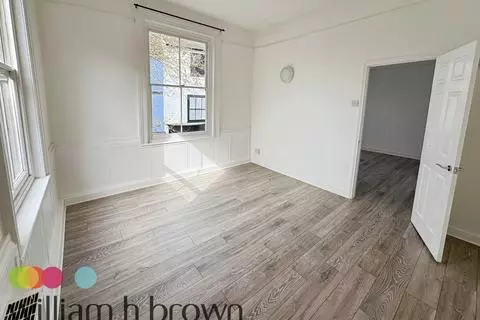 4 bedroom maisonette to rent - View 4