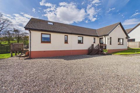 undefined, Tomonie, Fort William PH33