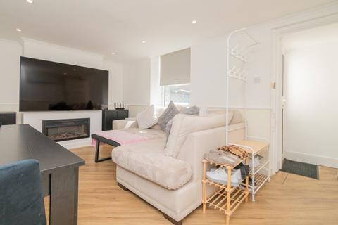 1 bedroom flat for sale, Coombe Valley Road, Dover, Kent, CT17